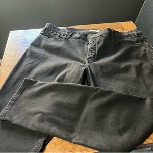 Levi’s 311 Shaping Skinny Black Jeans 22w